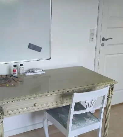 Vaerelse Med Seng Og Faelles Arealer ホームステイ Skovlunde